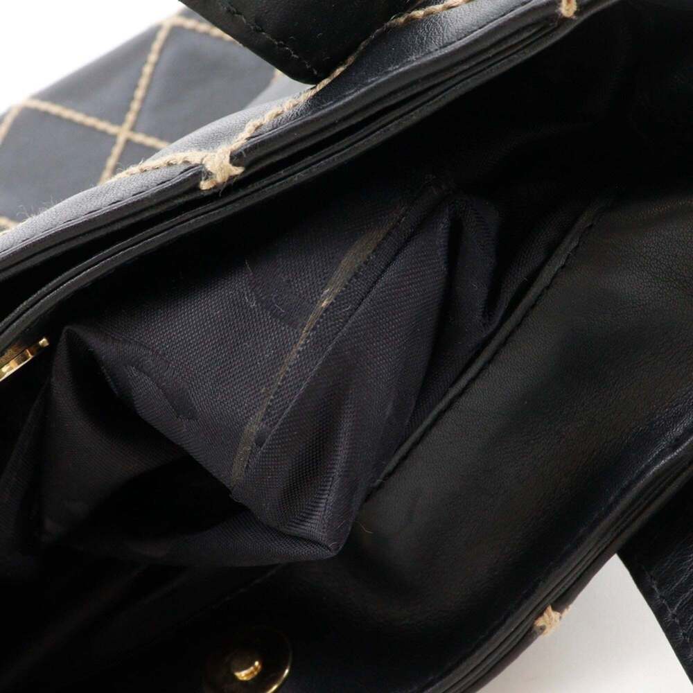CHANEL Black Bag - Picture 11 of 16